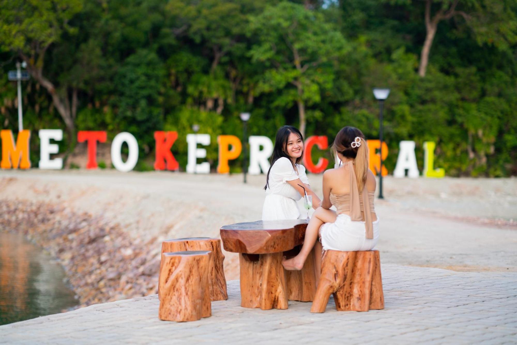 Kepri Coral Resort Galang Island Exterior photo